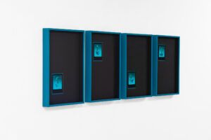 „untitled (HOTD #01 – #04)“, from „hand to hand“, 4 unique Polaroids, framed, each 42 x 32 cm