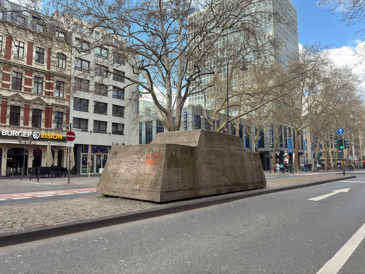 Wolf Vostell, Ruhender Verkehr, 1969 © VG Bild-Kunst, Foto Burkhard Mönnich